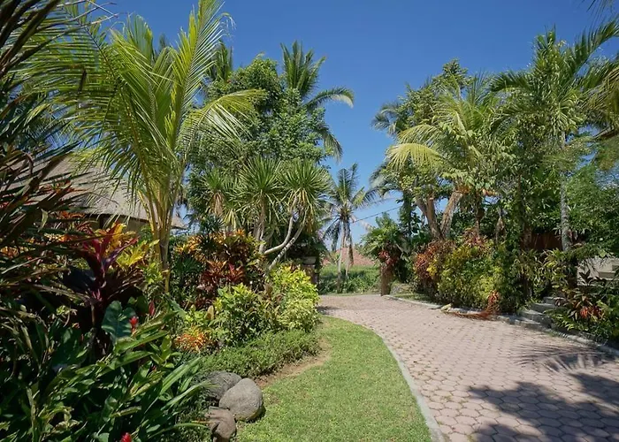 Kanti - 5 Bedroom Private With Swimming Pool *