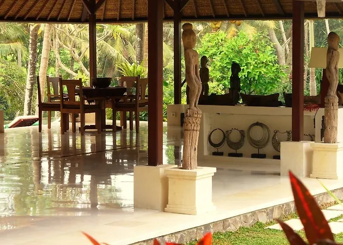 Kanti - 5 Bedroom Private With Swimming Pool *