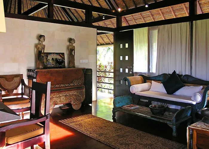 Kanti - 5 Bedroom Private With Swimming Pool *